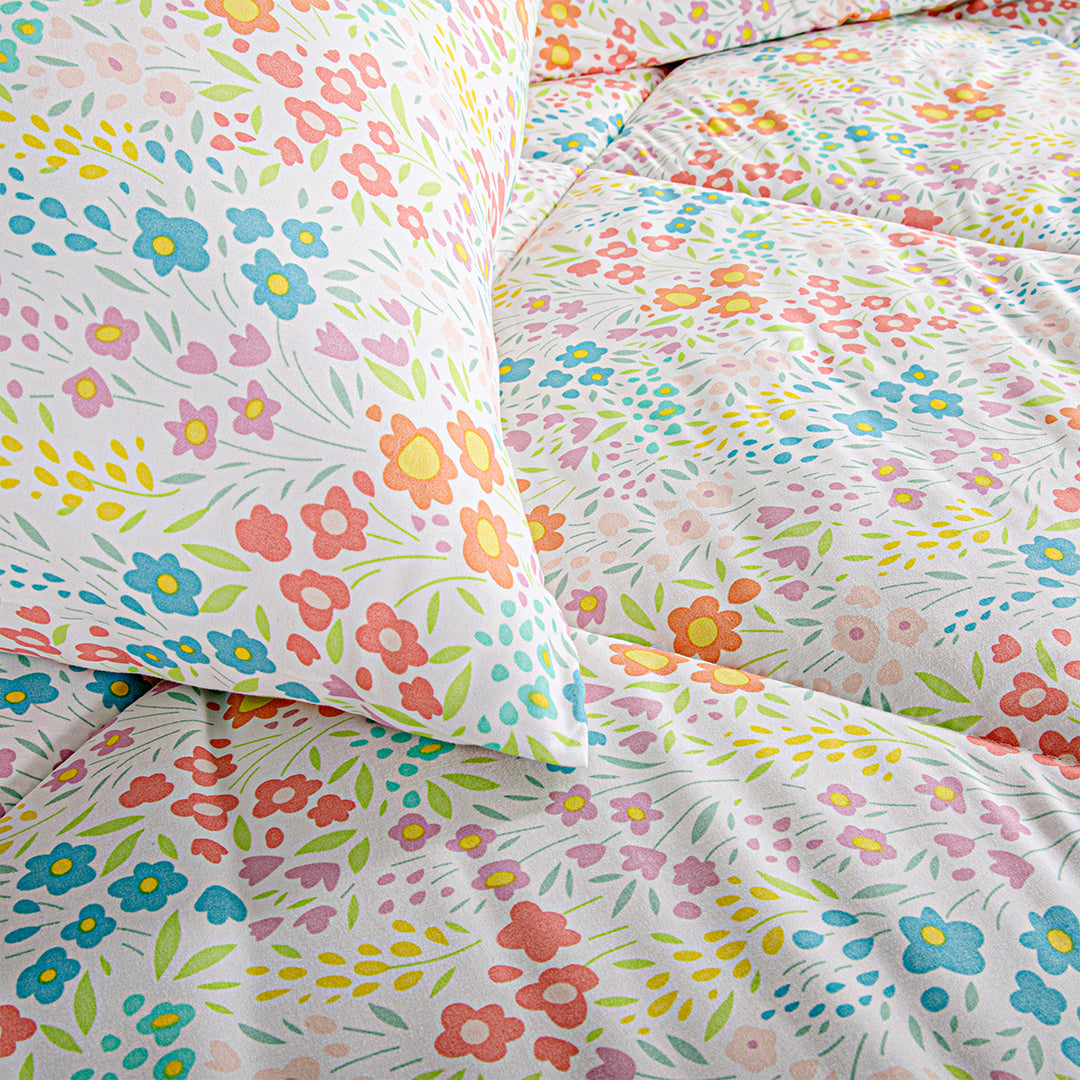 Oleander Comforter Set
